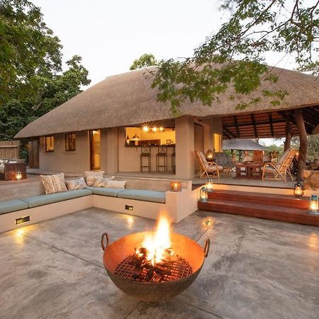 Nyala Safari Lodge Hoedspruit Esterno foto
