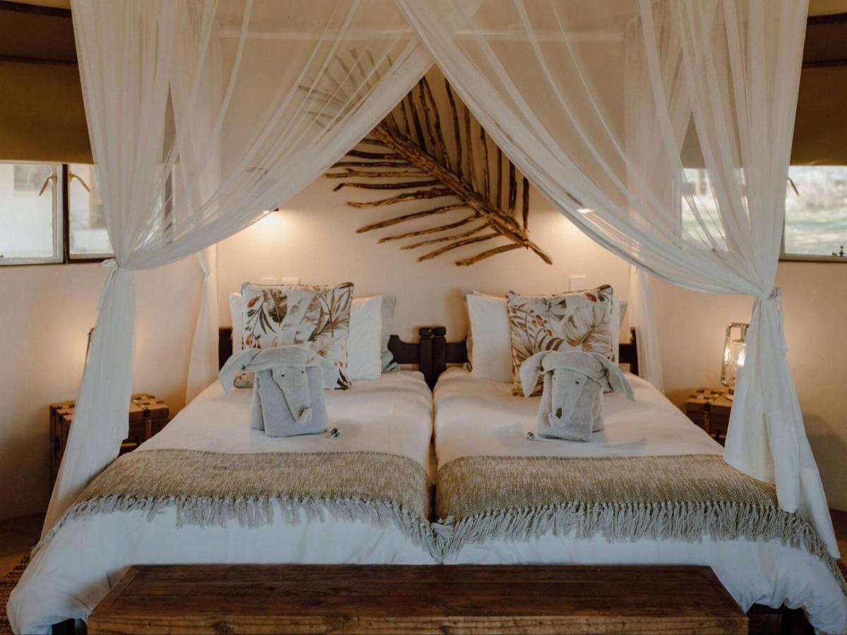 Nyala Safari Lodge Hoedspruit Esterno foto