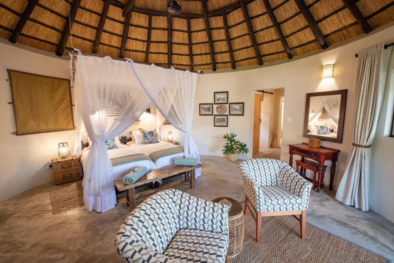 Nyala Safari Lodge Hoedspruit Esterno foto